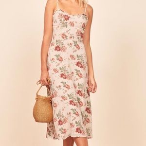 TRADE NWT reformation Cassandra dress 0